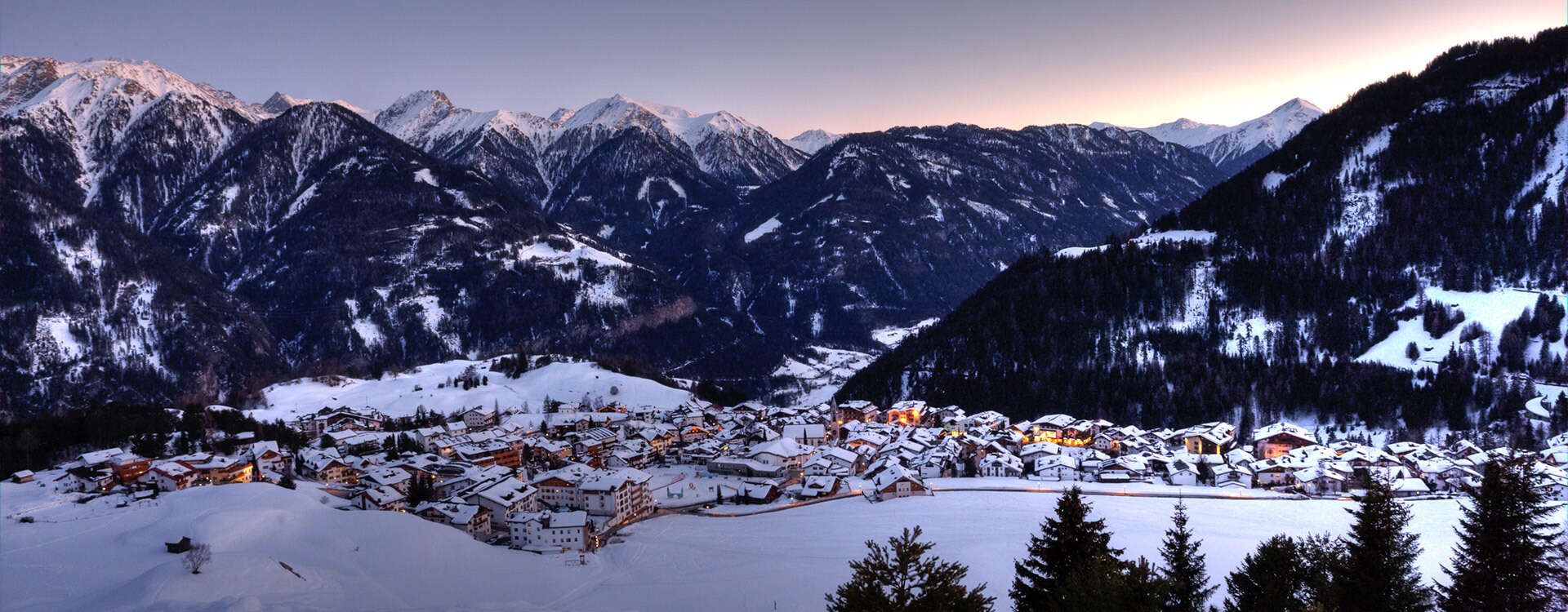 Serfaus Ortsansicht im Winter